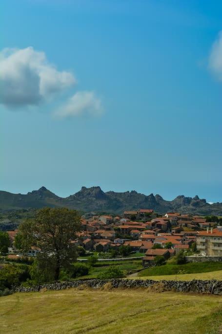 Vila Casa Fonte Fria Pitoes das Junias Exteriér fotografie