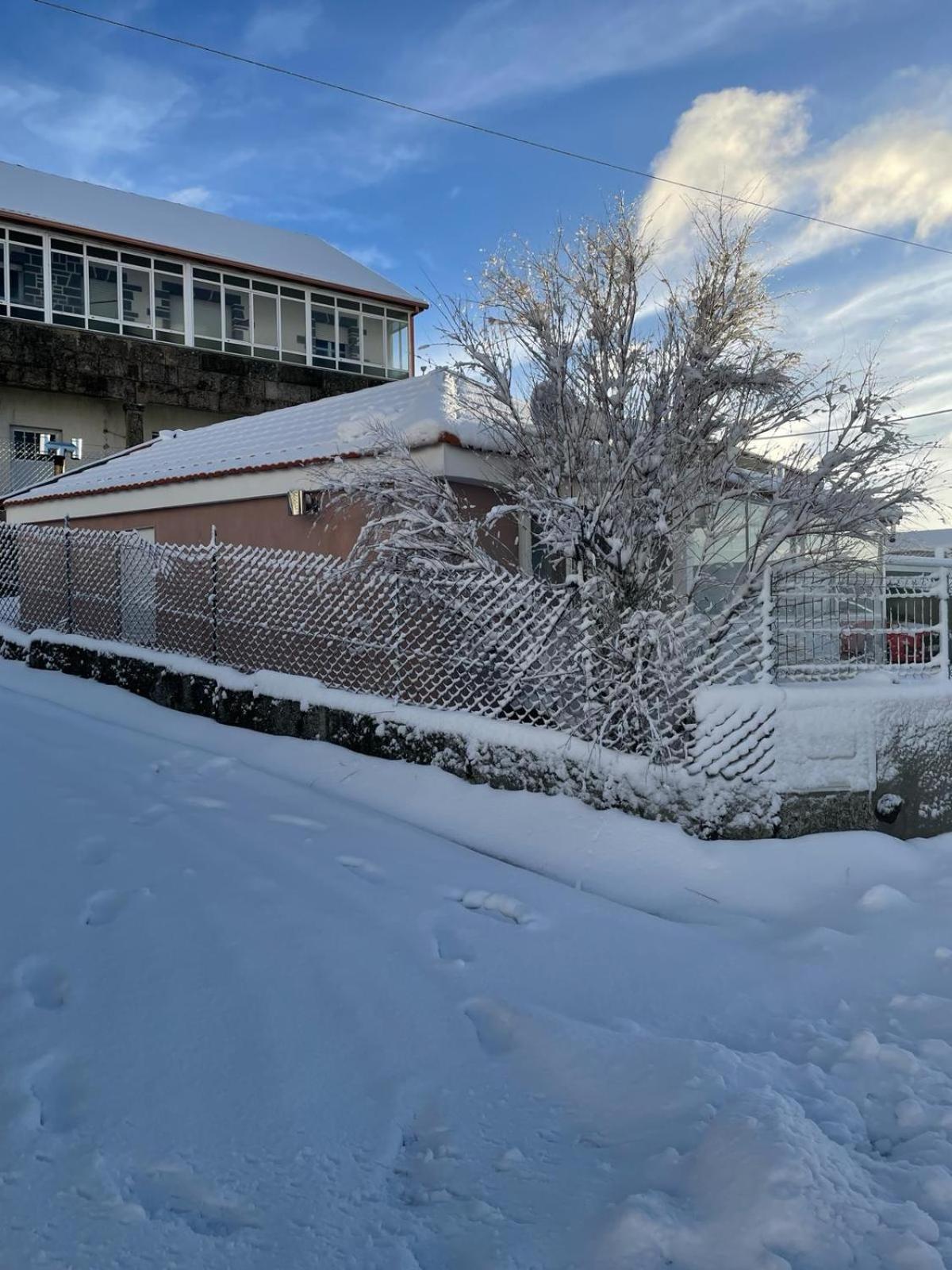 Vila Casa Fonte Fria Pitoes das Junias Exteriér fotografie